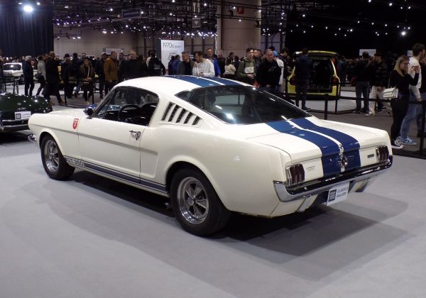 Ford Mustang Shelby GT 350