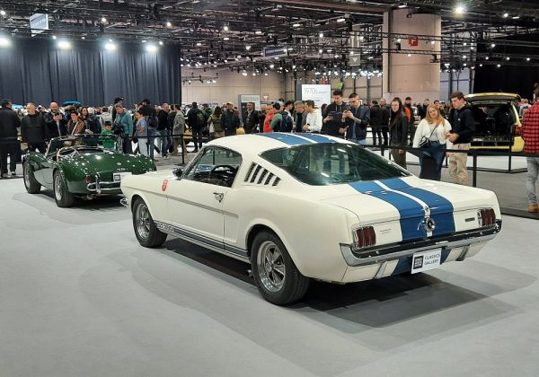 Ford Mustang Shelby GT 350