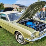 Ford Mustang Six 200