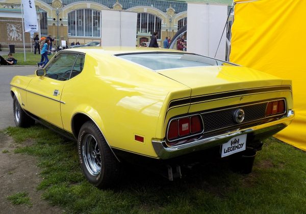 Ford Mustang SportsRoof 351 HO