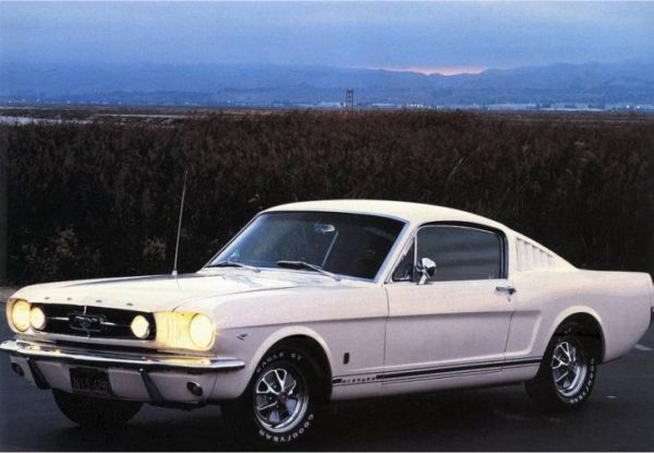 Ford Mustang T5 Fastback