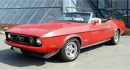 Ford Mustang V8 Convertible