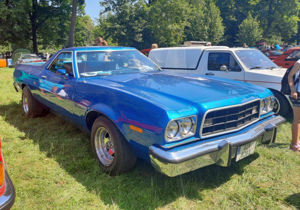 Ford Ranchero 351