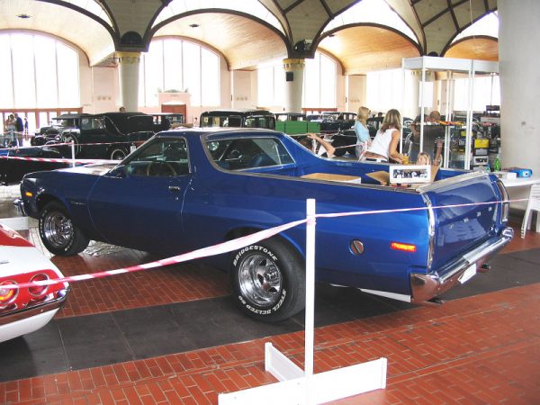 Ford Ranchero 351