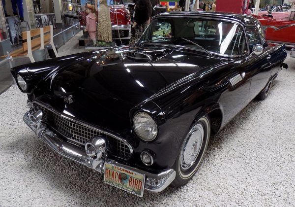 Ford Thunderbird Special V8 Fordomatic