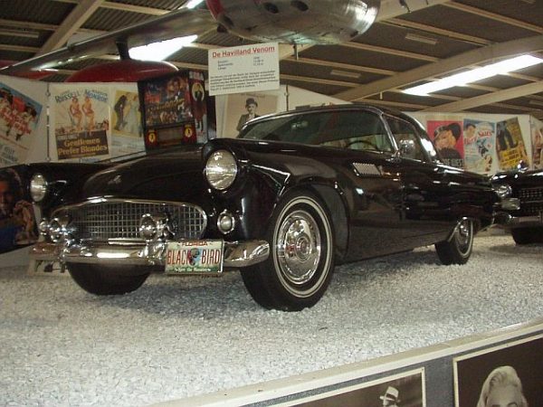 Ford Thunderbird Special V8 Fordomatic