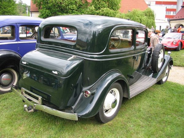 Ford V8 95
