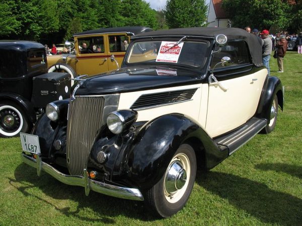 Ford V8 Cabriolet