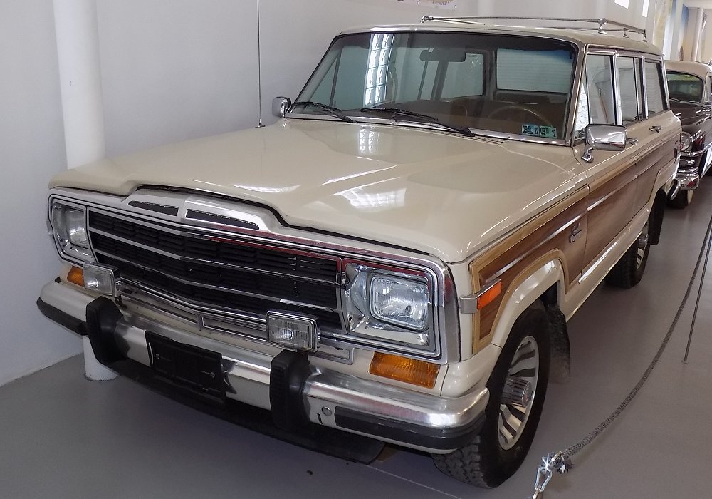 Jeep Grand Wagoneer Jeep Grand Wagoneer