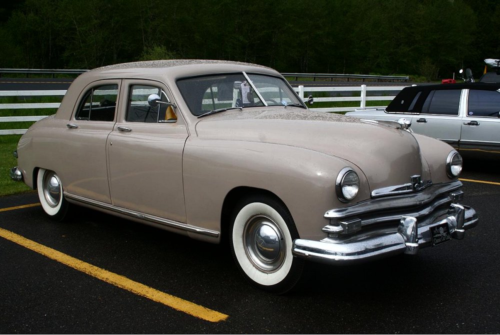 Kaiser Special K491 Sedan Kaiser Special K491 Sedan