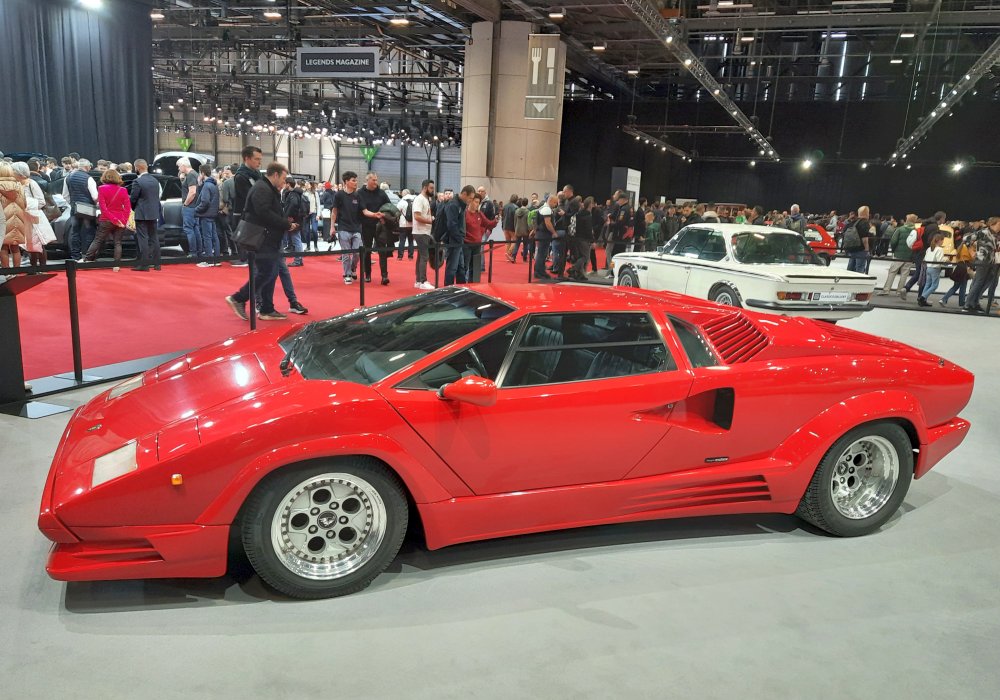 Lamborghini Countach 25th Anniversary