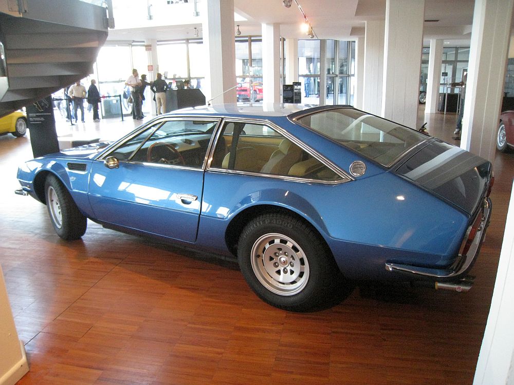 Lamborghini Jarama S 400 GT 2+2