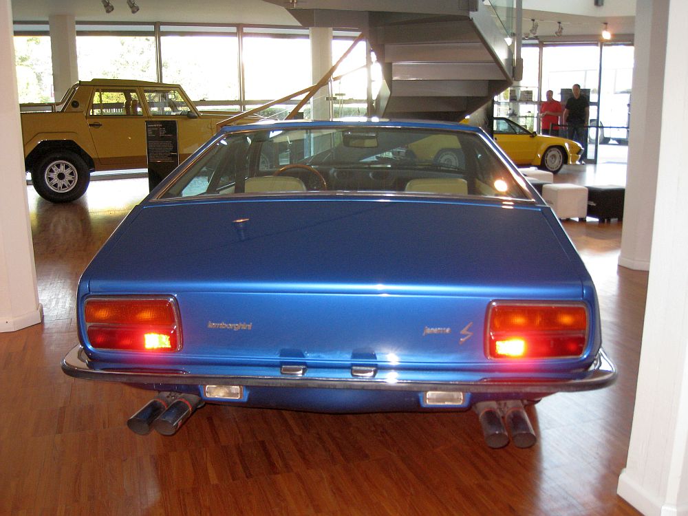 Lamborghini Jarama S 400 GT 2+2