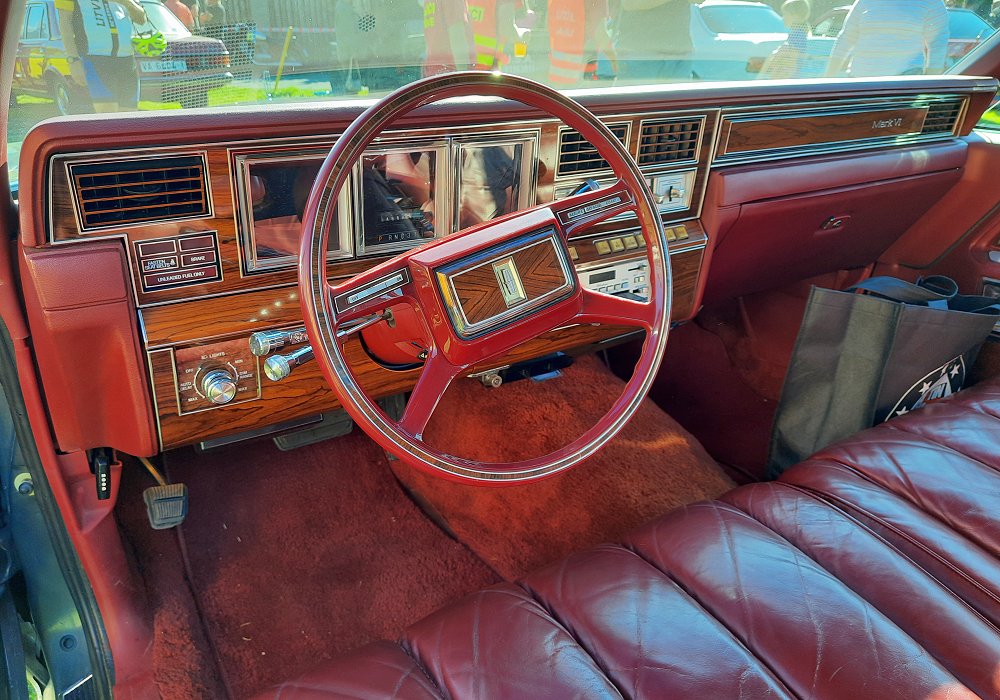 Lincoln Continental Mark VI 2-Door