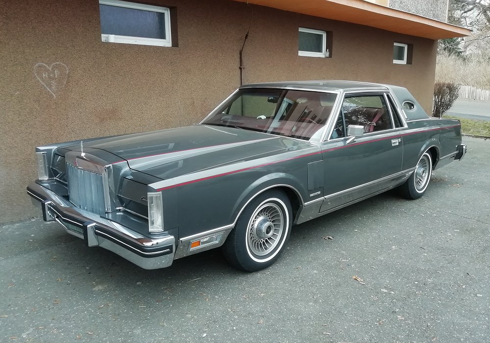 Lincoln Continental Mark VI 2-Door