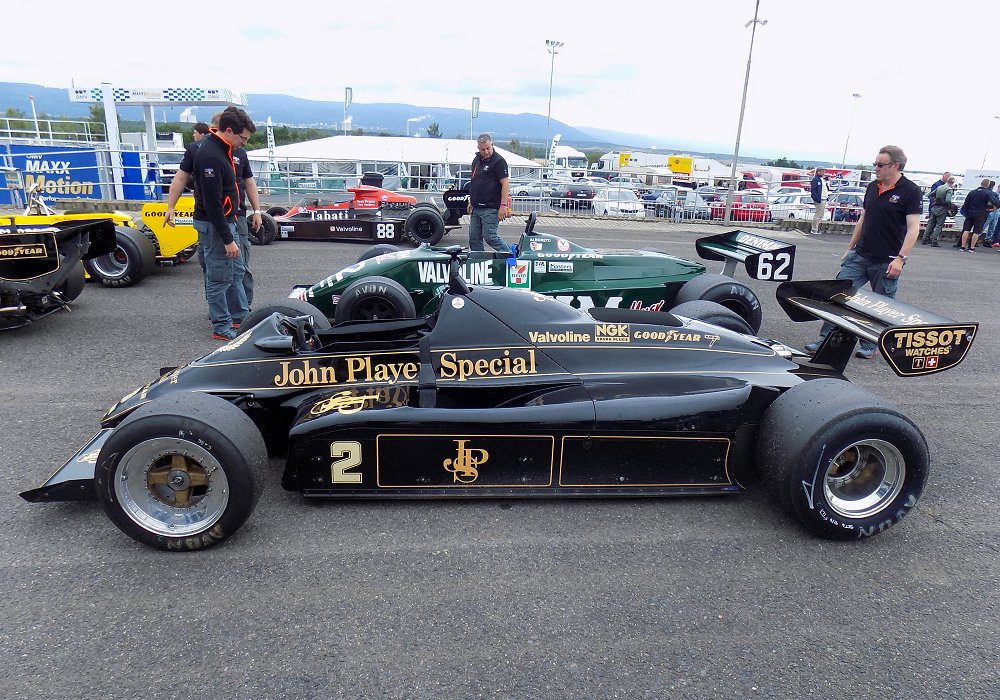 Lotus 91/7 Cosworth F1