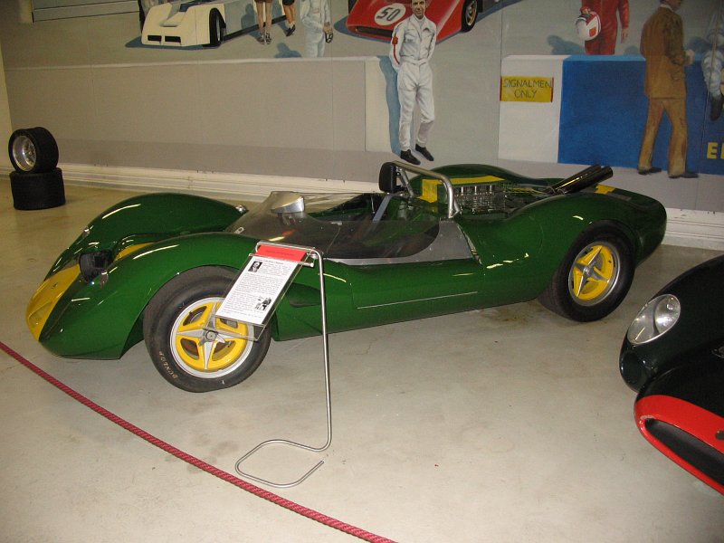 Lotus Mk 40
