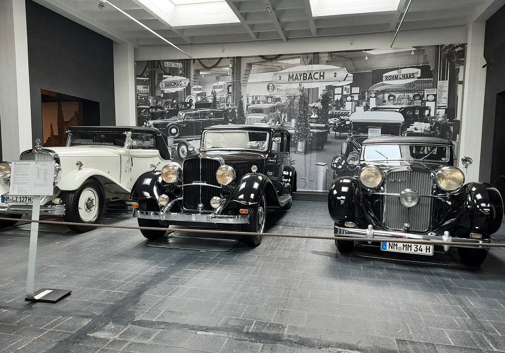 Maybach DS 8 Zeppelin Limousine Spohn