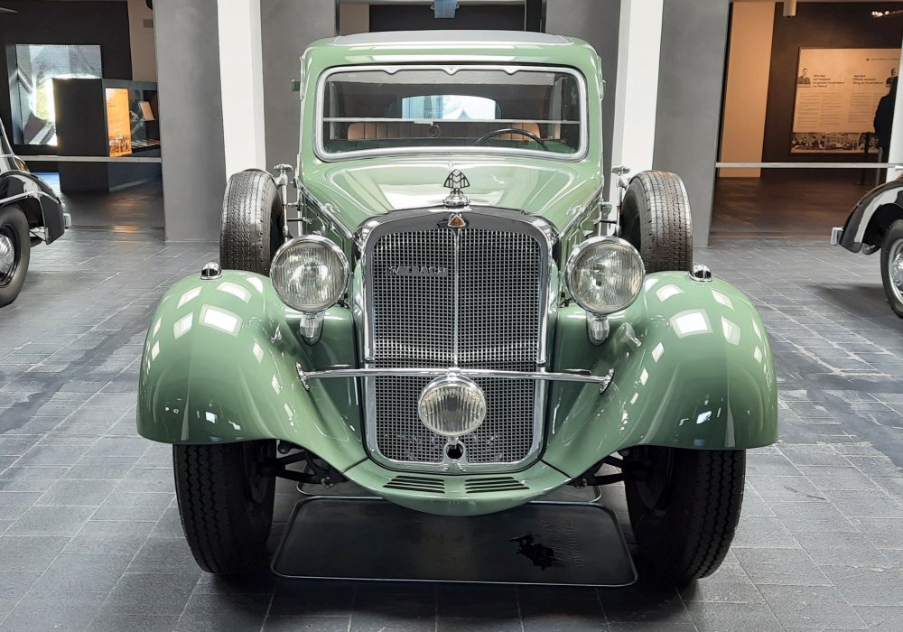 Maybach SW 38 Pullman-Limousine Spohn