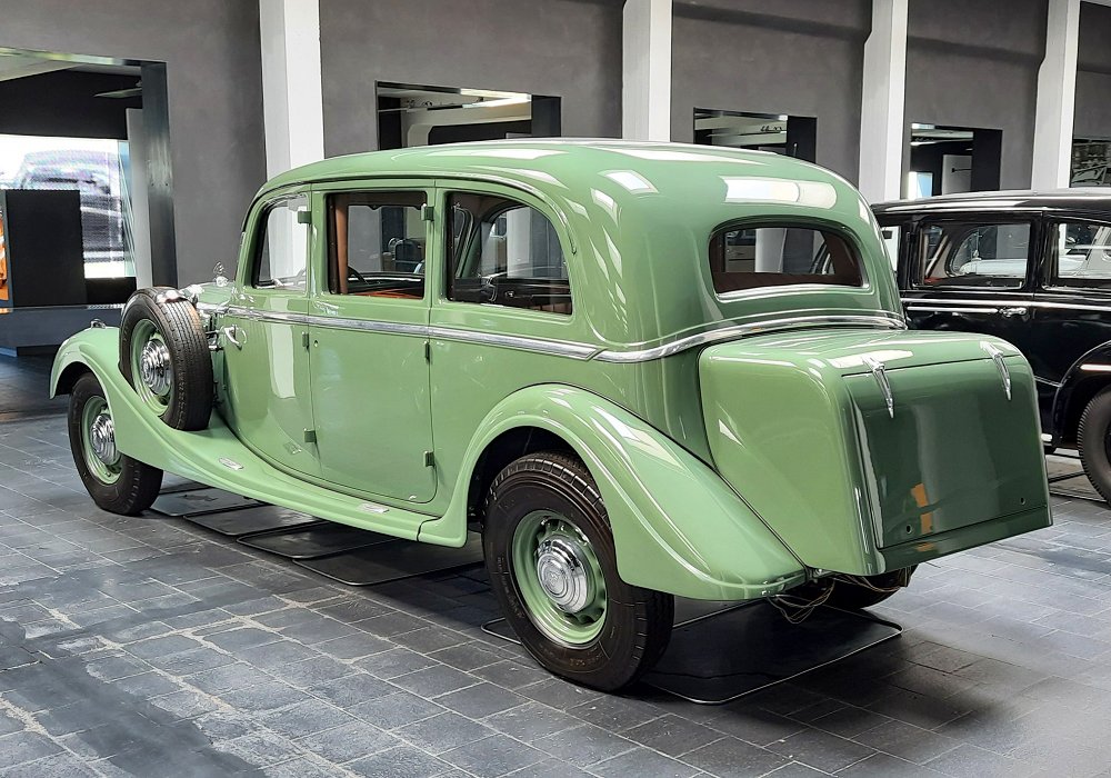 Maybach SW 38 Pullman-Limousine Spohn