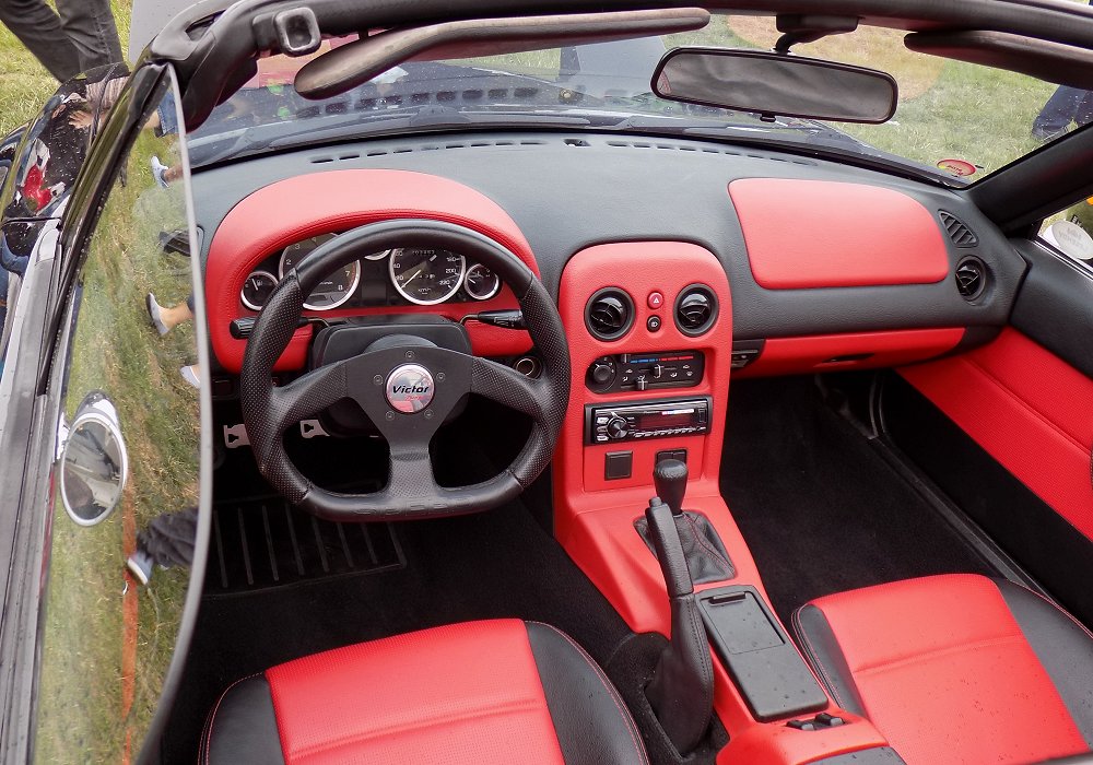 Mazda MX-5 1.8 Revilo Auto Tuning