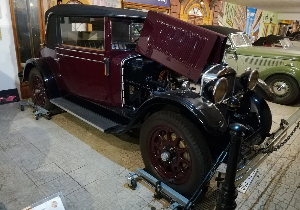 Mercedes-Benz 260 Stuttgart 10/50 PS Cabriolet A