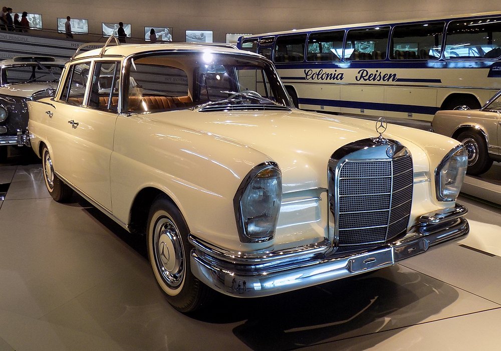 Mercedes-Benz 220 Sb Automatic Mercedes-Benz 220 Sb Automatic