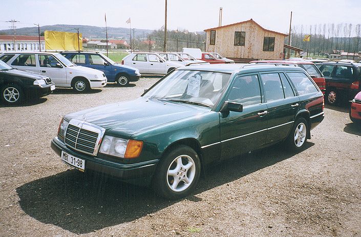 Mercedes-Benz 230 TE Mercedes-Benz 230 TE